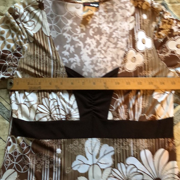 Medium brown/tan/white floral & striped long sleeve blouse - Picture 6 of 9